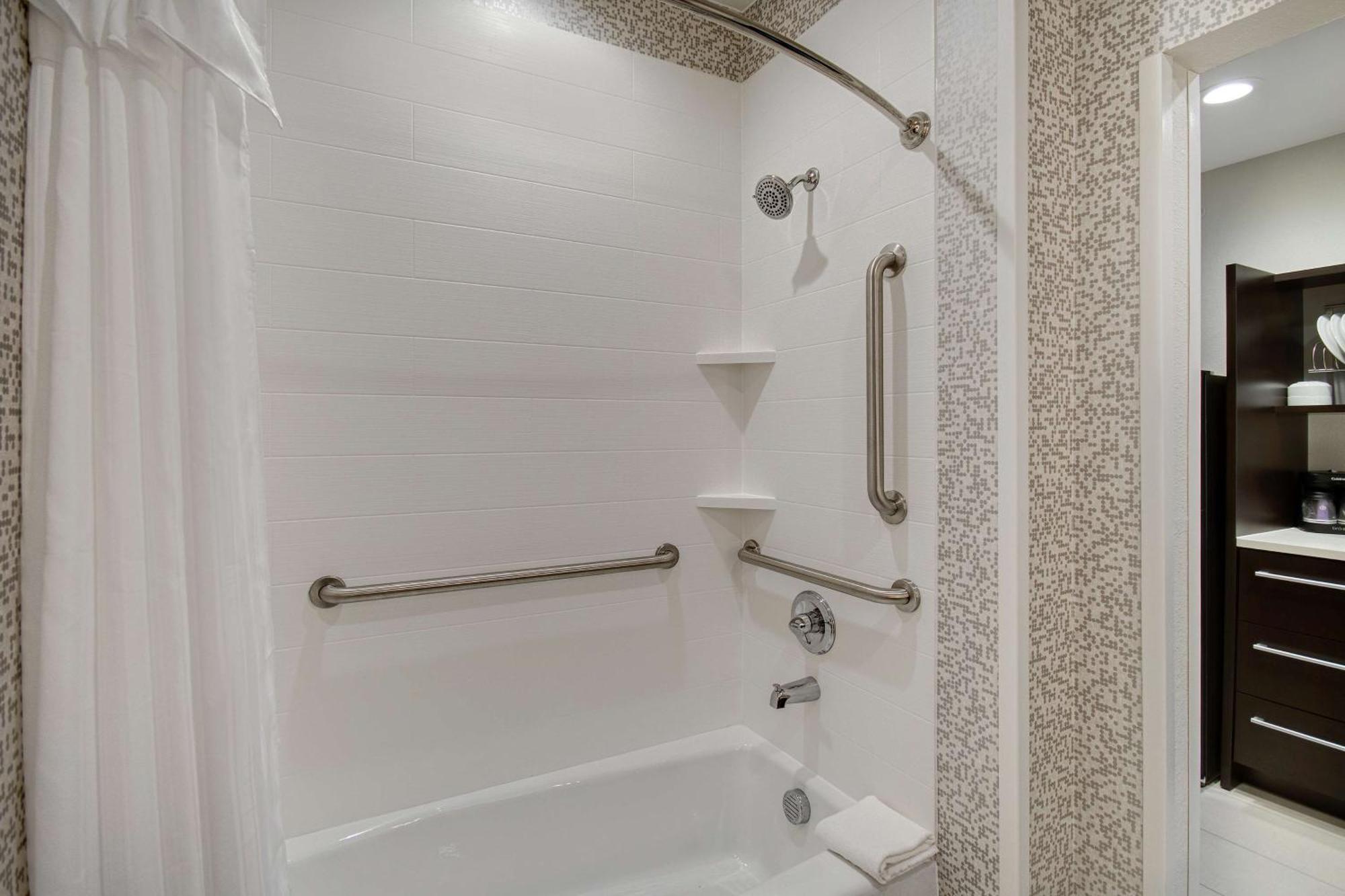 Home2 Suites By Hilton Burleson Exteriör bild