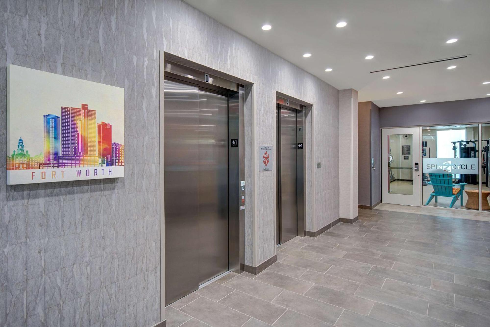 Home2 Suites By Hilton Burleson Exteriör bild